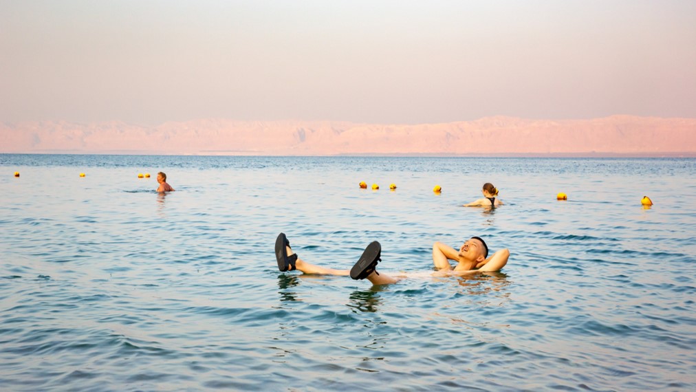 Dead Sea Travel essay